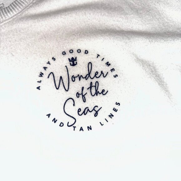 women’s Royal Caribbean sweater - Picture 2 of 4